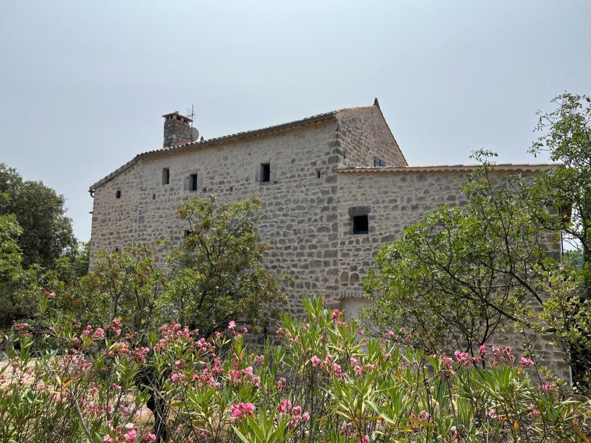 Villa Luxurious Family House With Pool In Ardeche. *