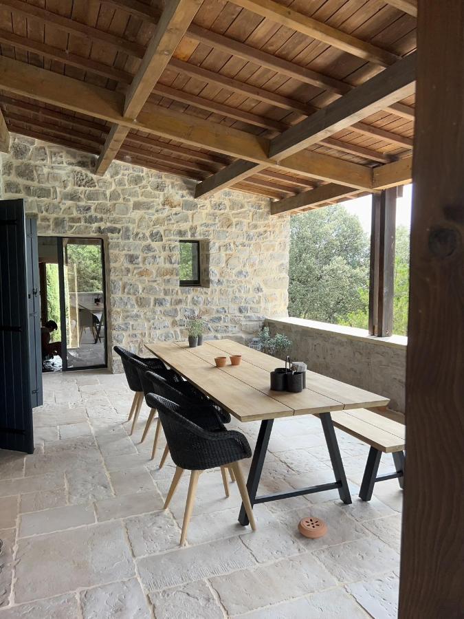 Villa Luxurious Family House With Pool In Ardeche. *