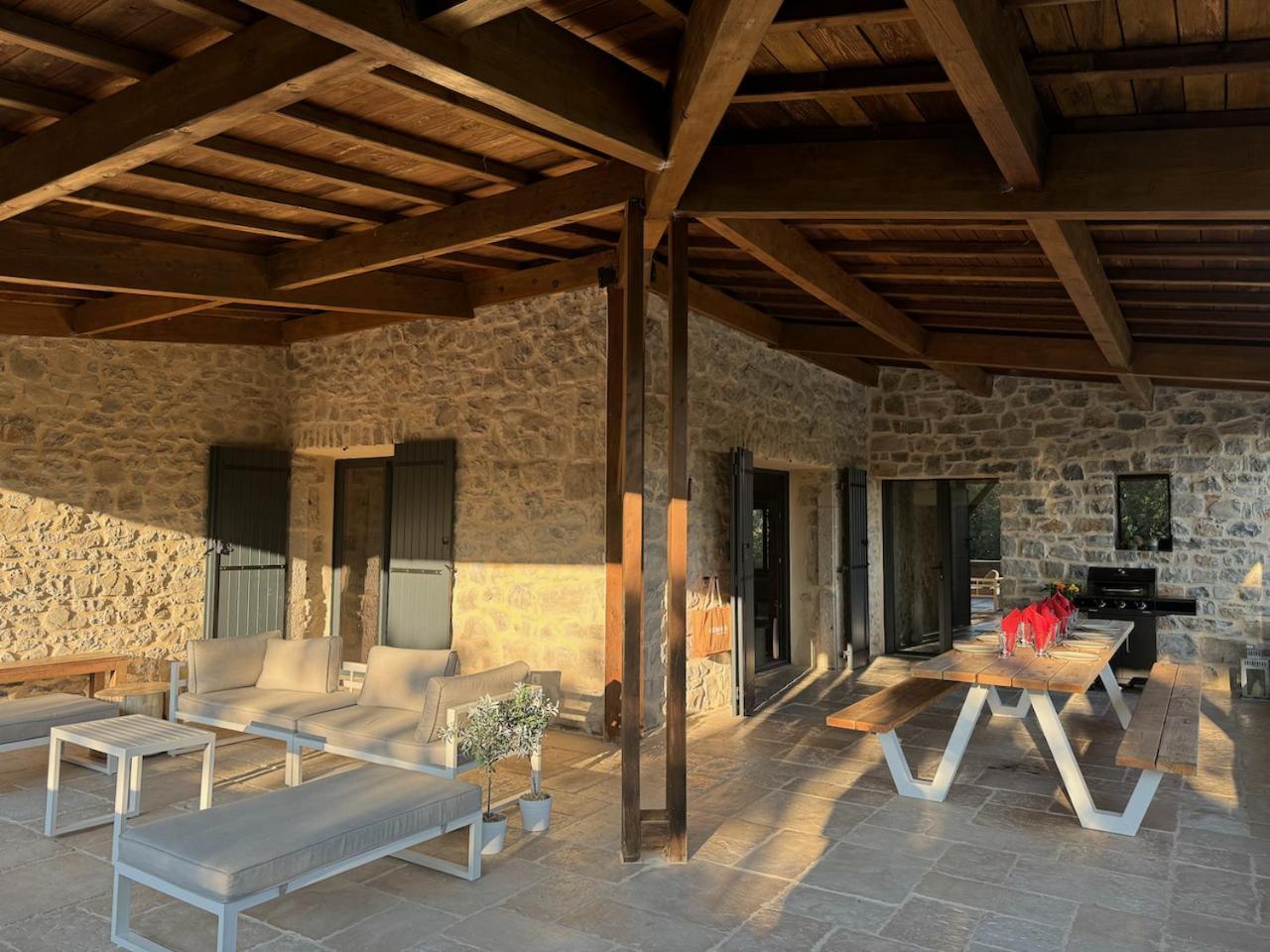 Villa Luxurious Family House With Pool In Ardeche. Les Vans